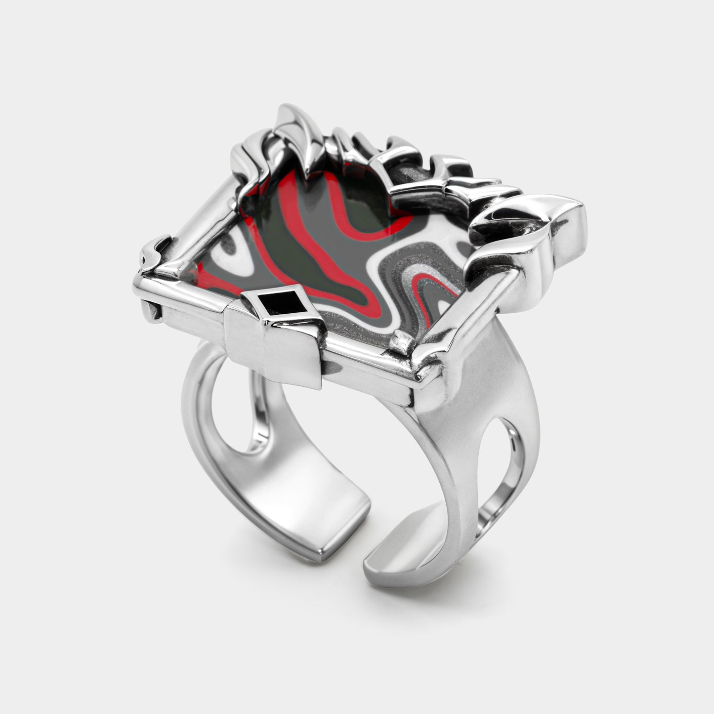 TRN 011 Red Camo