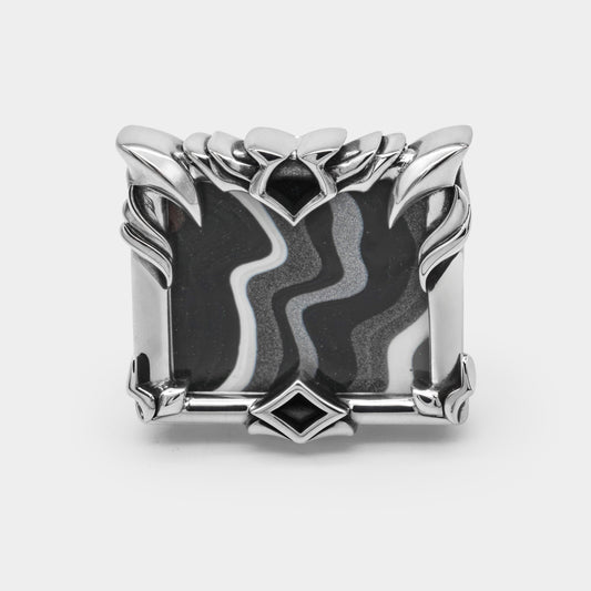 TRN 015 Caravan Monochrome